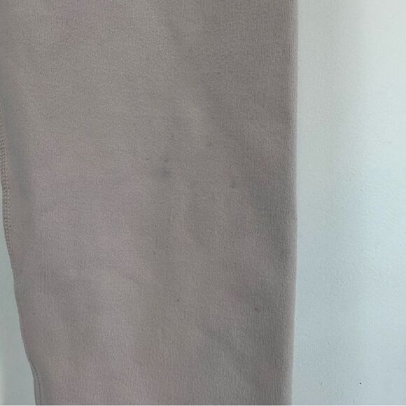 Alo Yoga High Waist Airbrush Capri Legging in Pink Mauve Size S - Picture 8 of 9